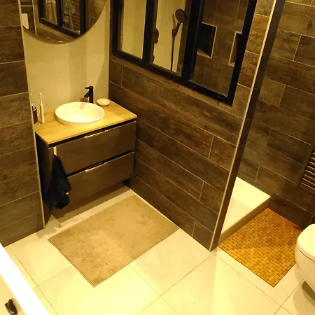 Chambre Privee Dans Loft - Proche Europa Park & Marche De Noel בית אירוח Benfeld