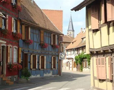 Chambre Privee Dans Loft - Proche Europa Park & Marche De Noel בית אירוח Benfeld